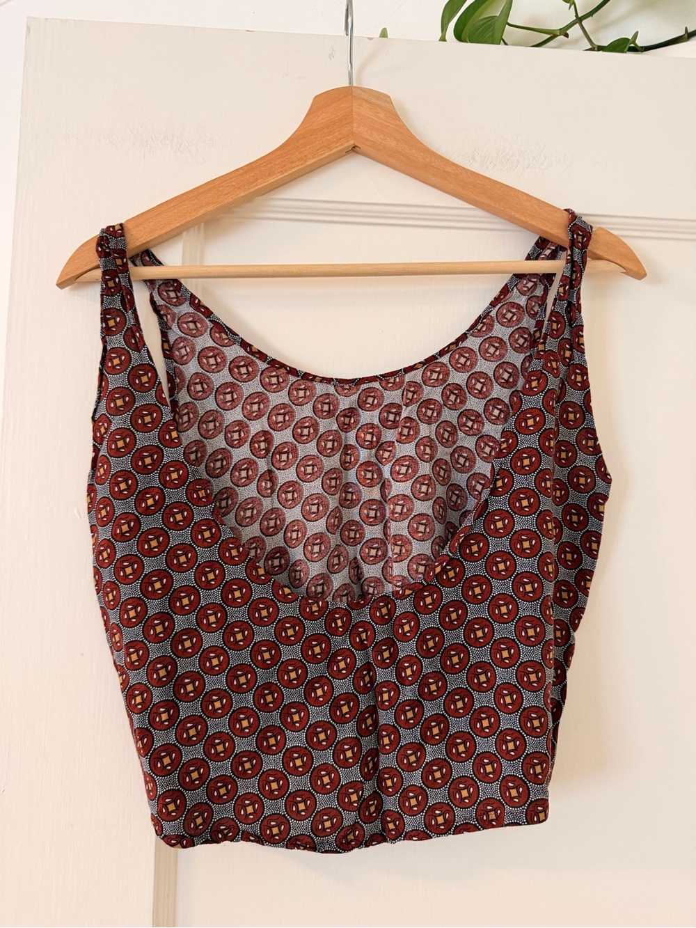 Women’s Sleeveless Low Back Crop Top - Red & Brown - Picture 2 of 2